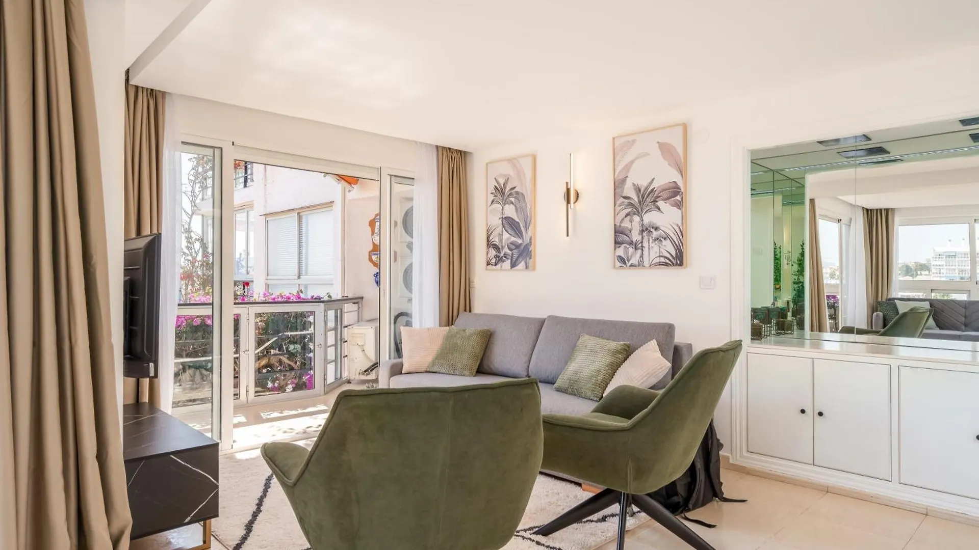 Perfect Terrace, Amazing Views, Great Location Apartment Torremolinos